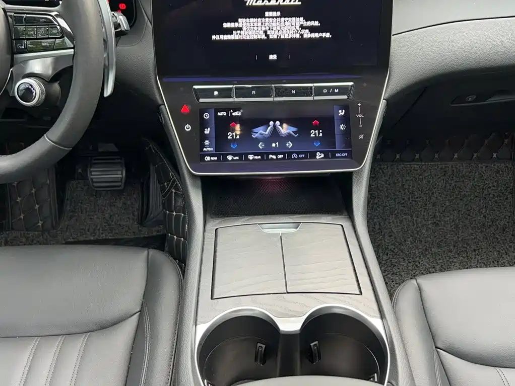 Maserati Grecale — миниатюра 9