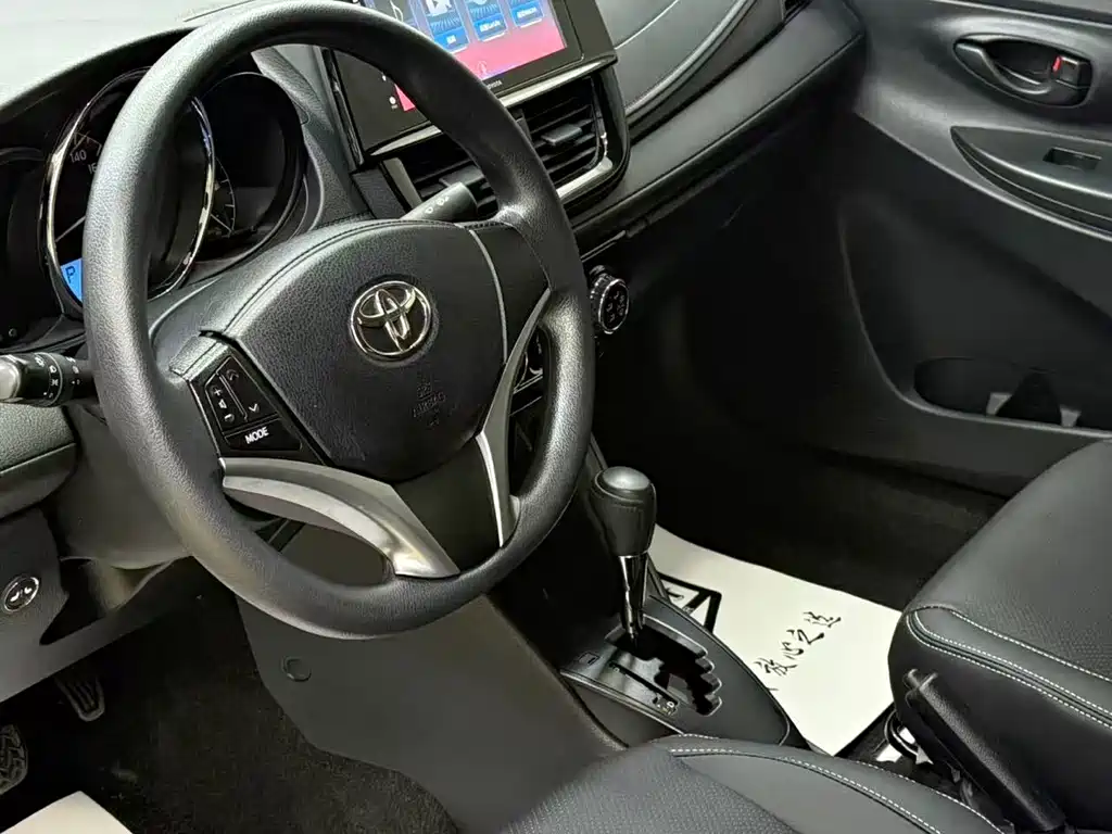 TOYOTA VIOS