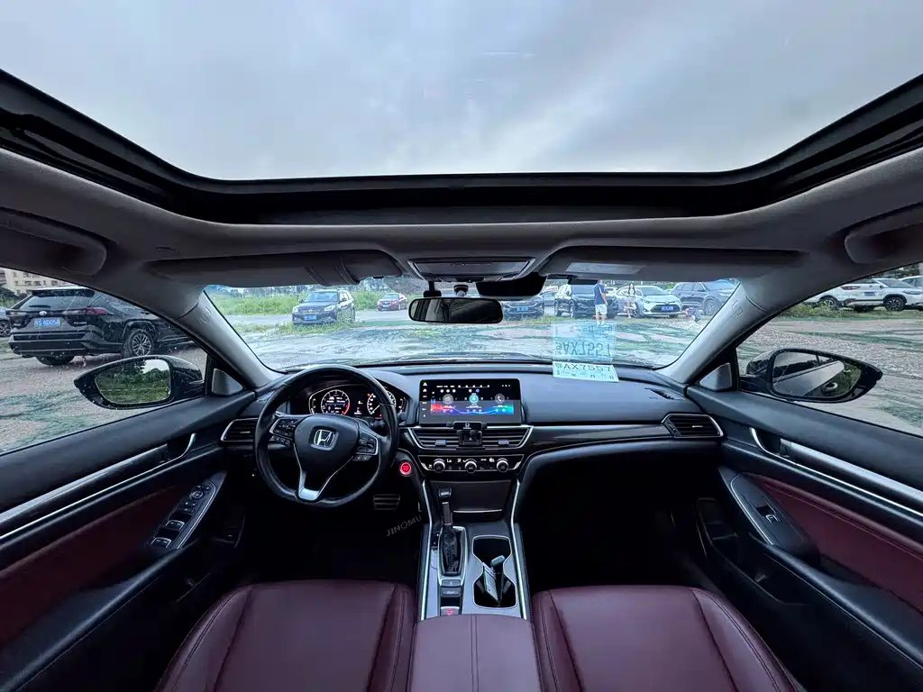 Honda Accord 2022 260TURBO Luxury