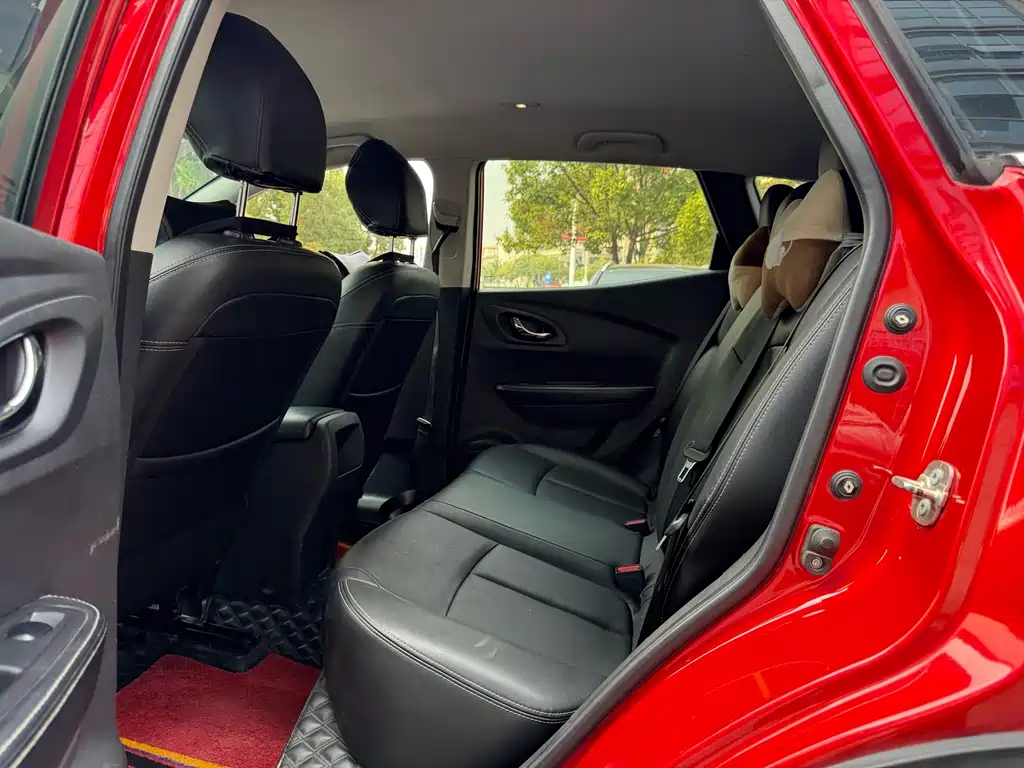 Renault Kadjar — миниатюра 9