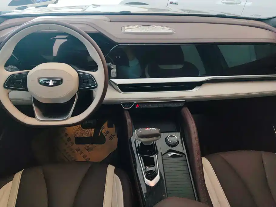 Geely Xingyue L — миниатюра 12