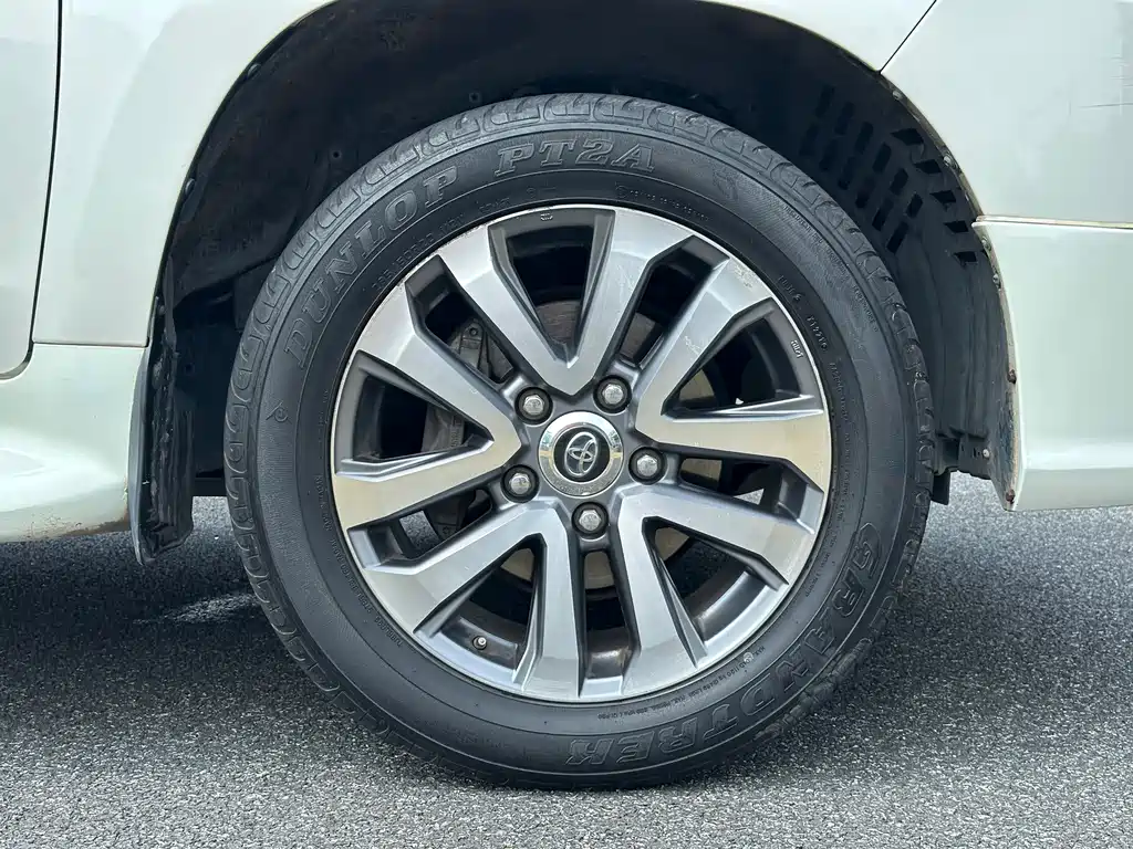 Toyota Land Cruiser — миниатюра 17