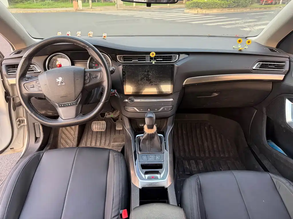 Peugeot 408 — миниатюра 13
