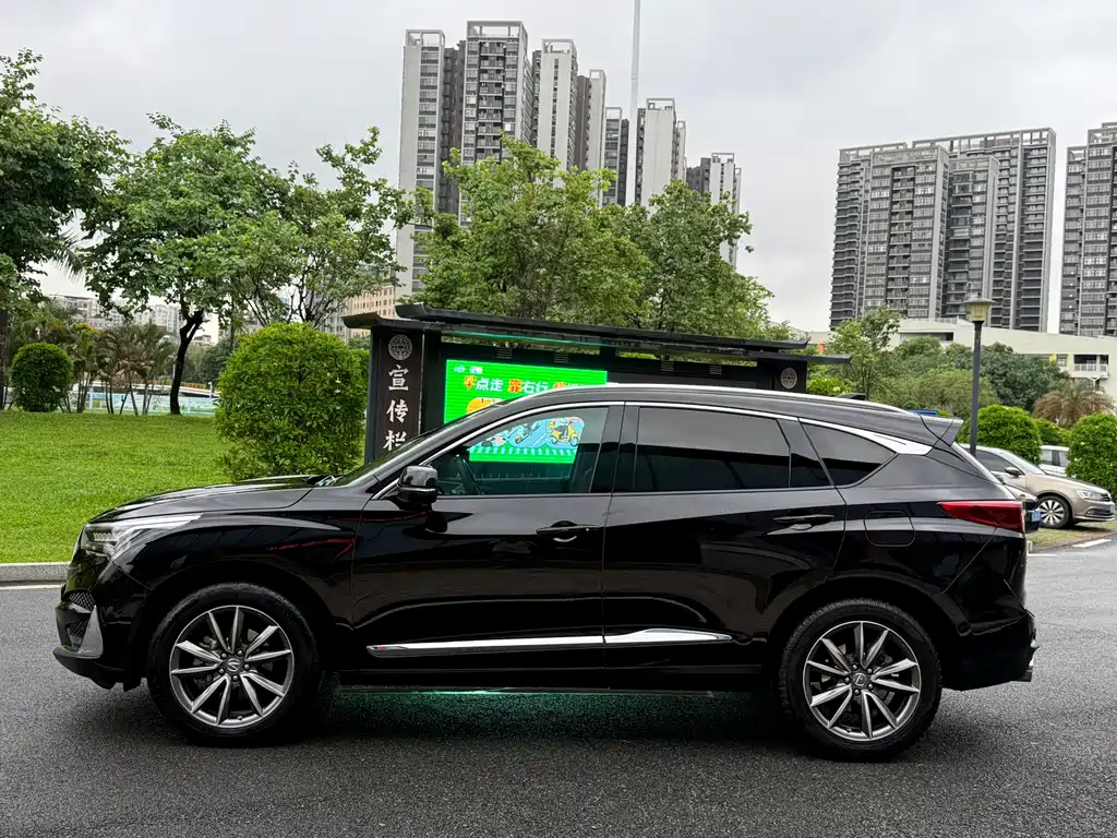 Acura RDX 2019 2.0T Enjoy V