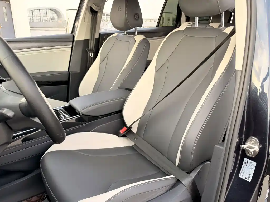 Volkswagen ID.6 Crozz — миниатюра 6