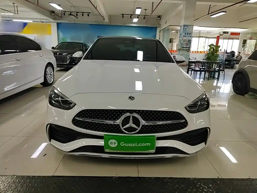 Mercedes-Benz C-Class — миниатюра 3