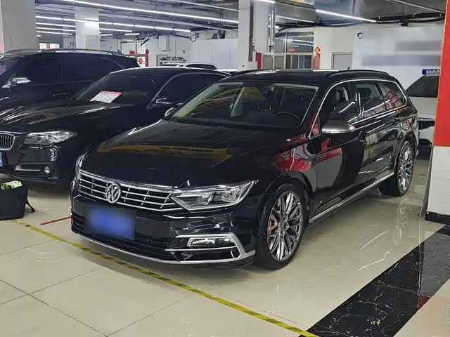 Volkswagen Variant