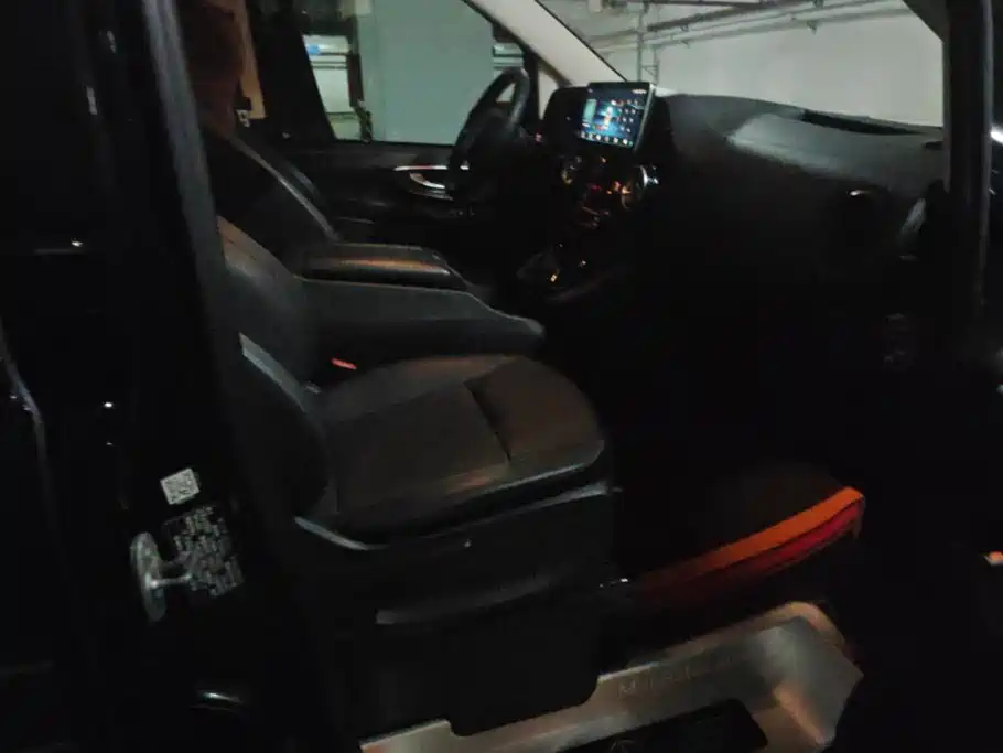 Mercedes-Benz Vito — миниатюра 8