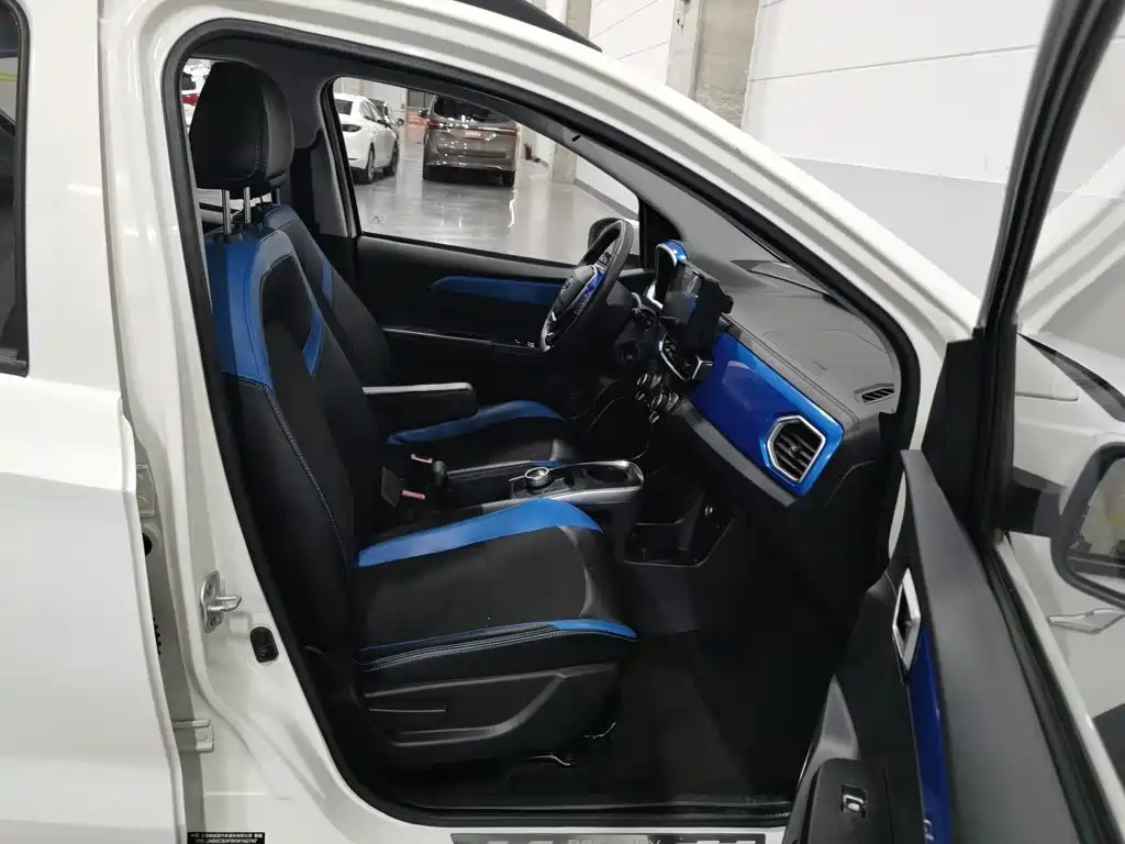 BAIC New Energy EC3 — миниатюра 23