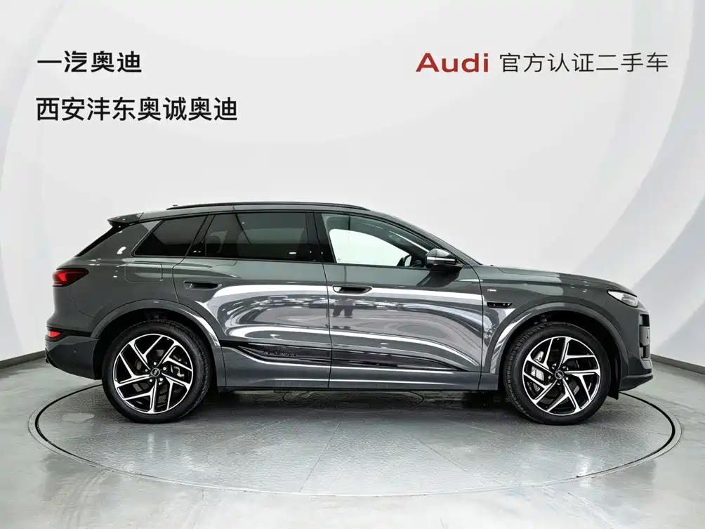 Audi Q6L e-tron — миниатюра 3