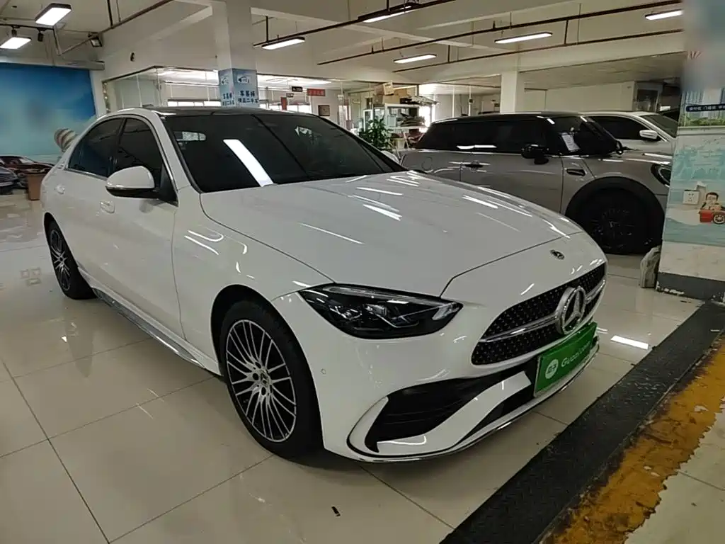 Mercedes-Benz C-Class — миниатюра 4