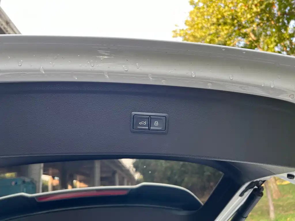 Audi Q5L — миниатюра 14