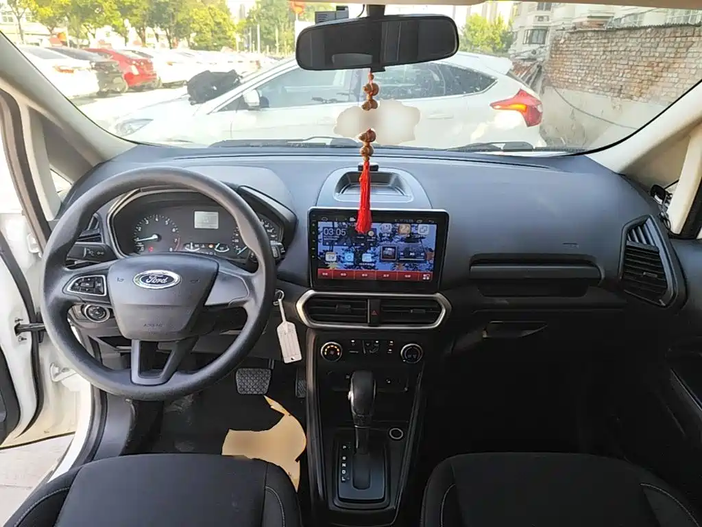 Ford Ecosport — миниатюра 10