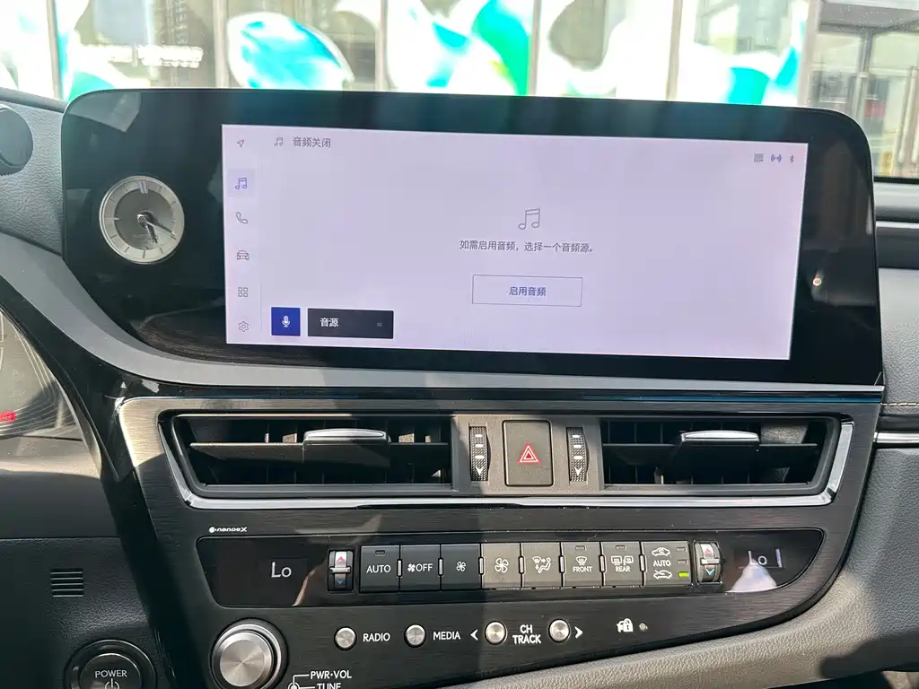 Lexus ES — миниатюра 26