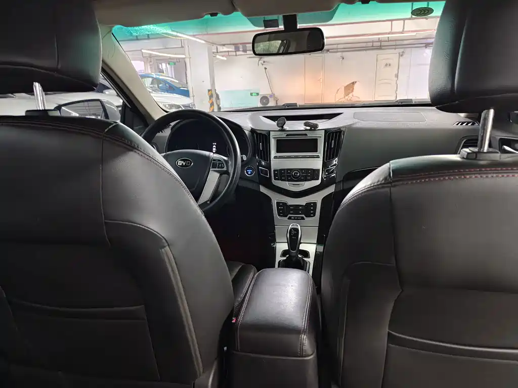 BYD e5 — миниатюра 8