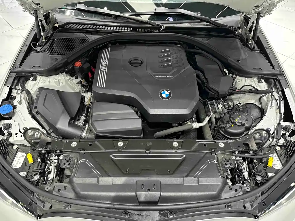 BMW 3 Series — миниатюра 20