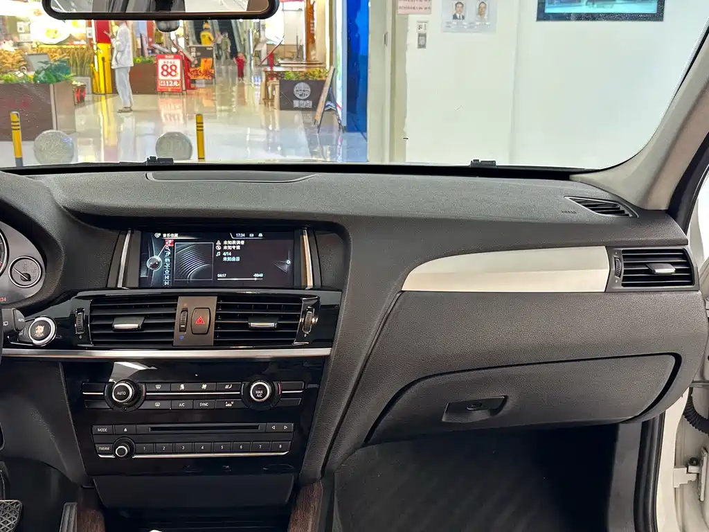 BMW X3 (Import) — миниатюра 21