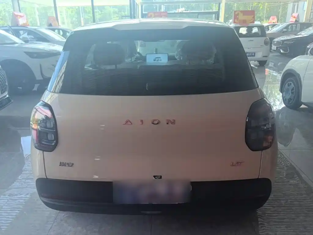 Aion AION UT - фото 6