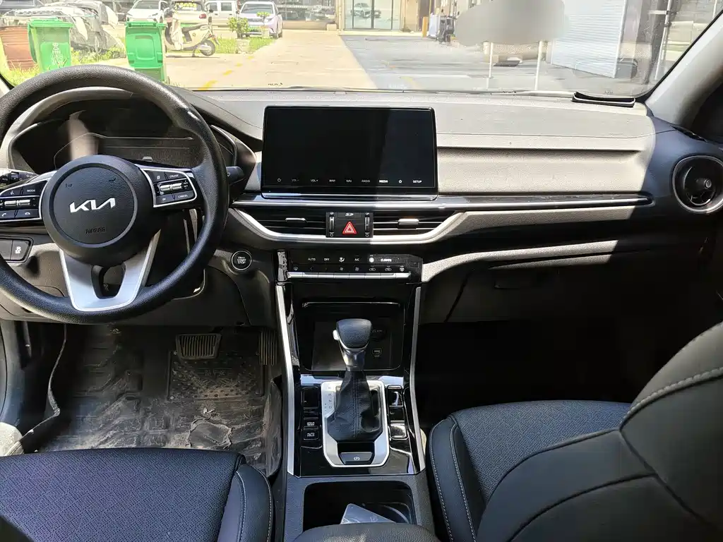 Kia K3 — миниатюра 5