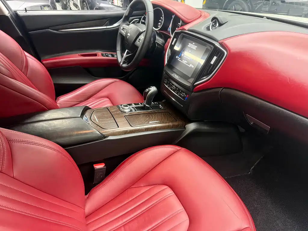 Maserati Ghibli — миниатюра 21