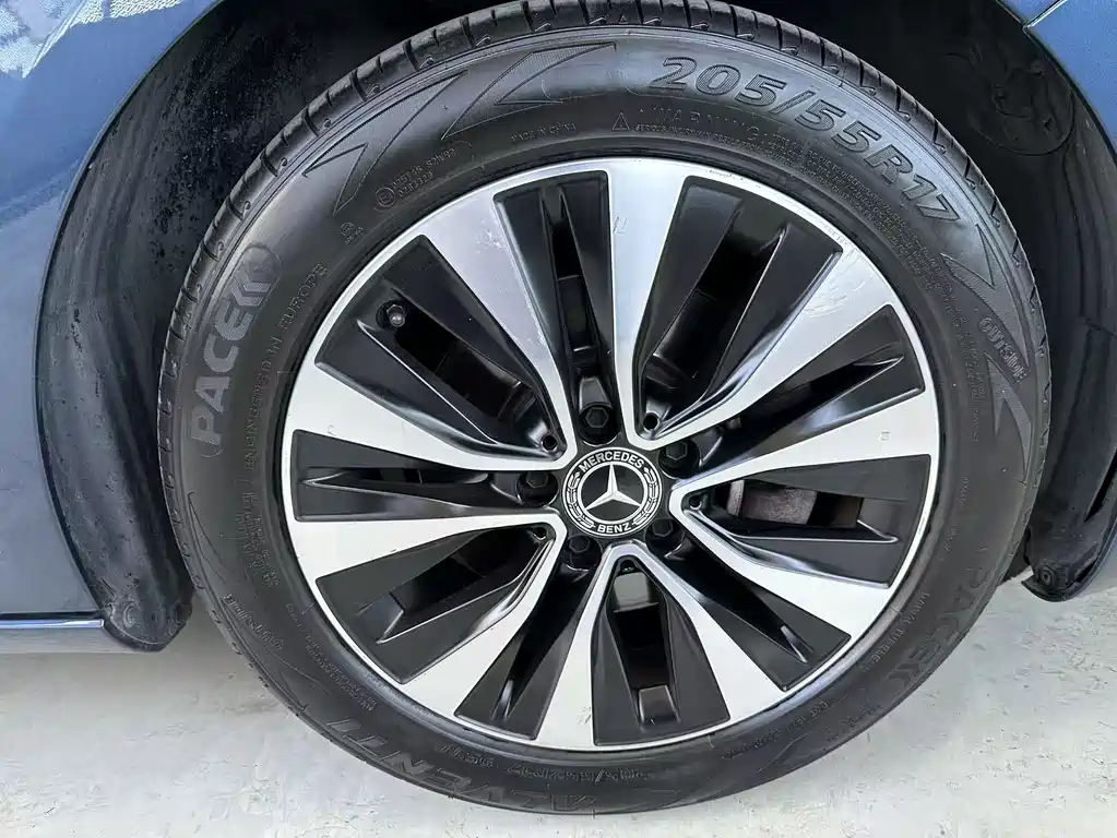Mercedes-Benz A-Class (Import) — миниатюра 13