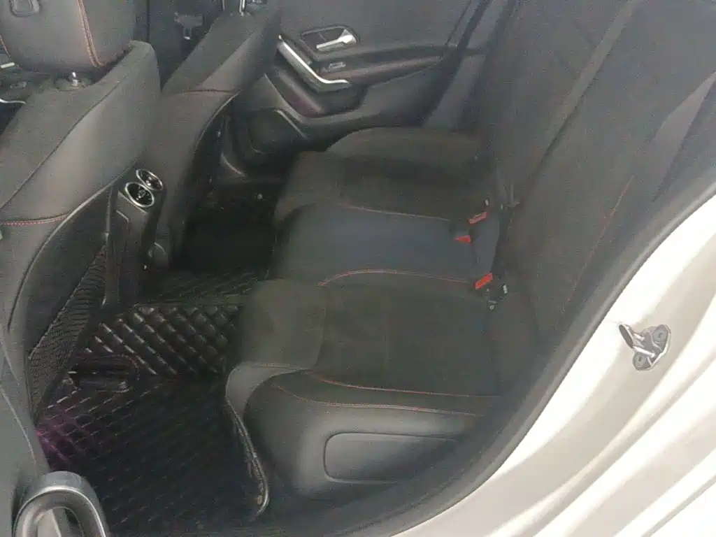 Mercedes-Benz A-Class — миниатюра 17