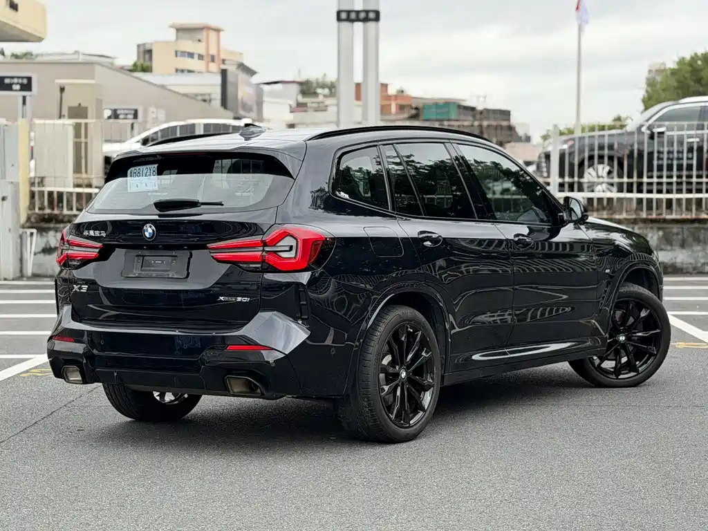 BMW X3 — миниатюра 5