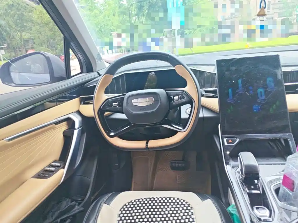 Geely Boyue L — миниатюра 6