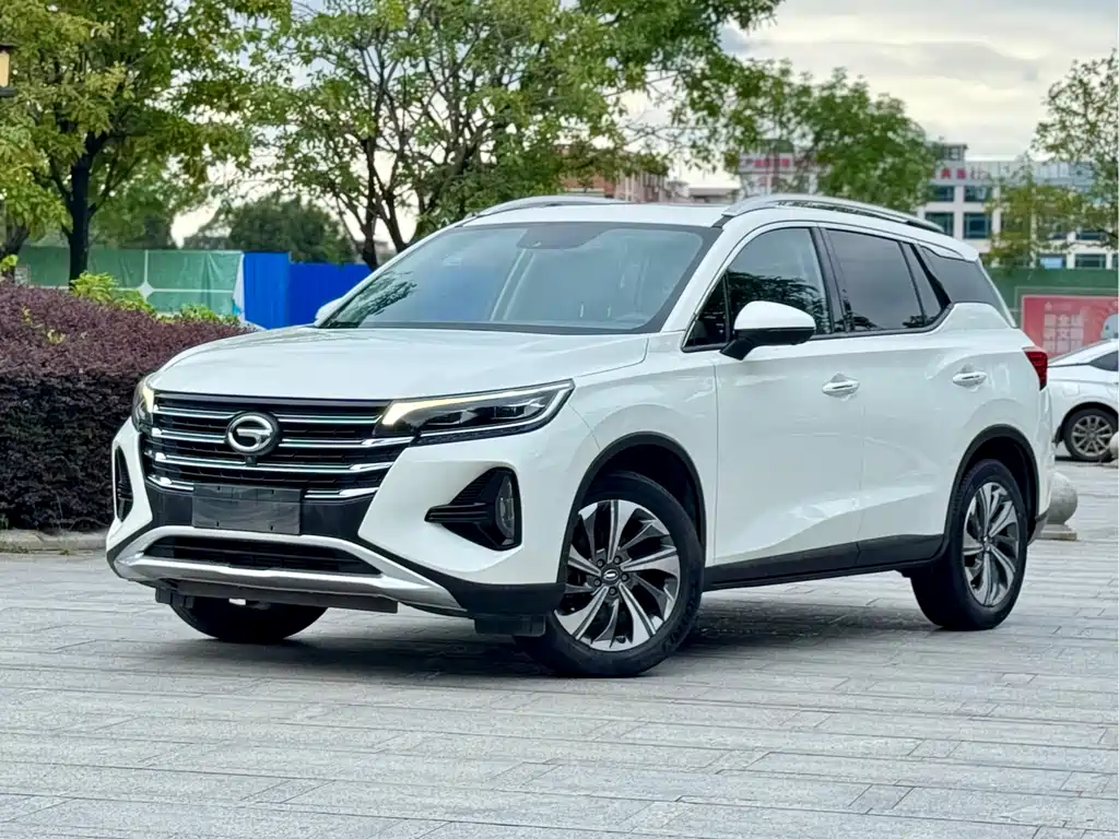 GAC Motor Trumpchi GS4