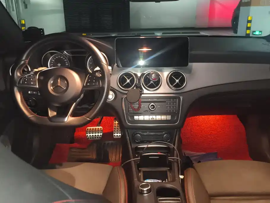 Mercedes-Benz CLA (Import) — миниатюра 12