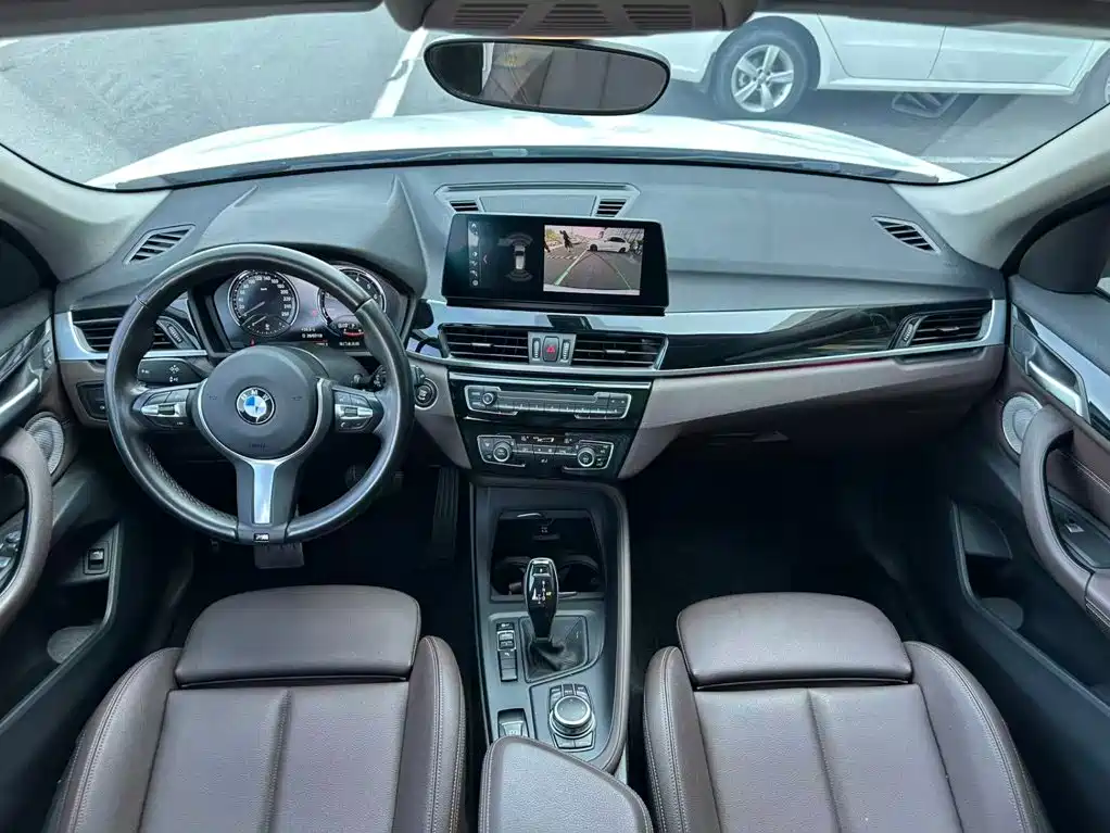 BMW X1 — миниатюра 9