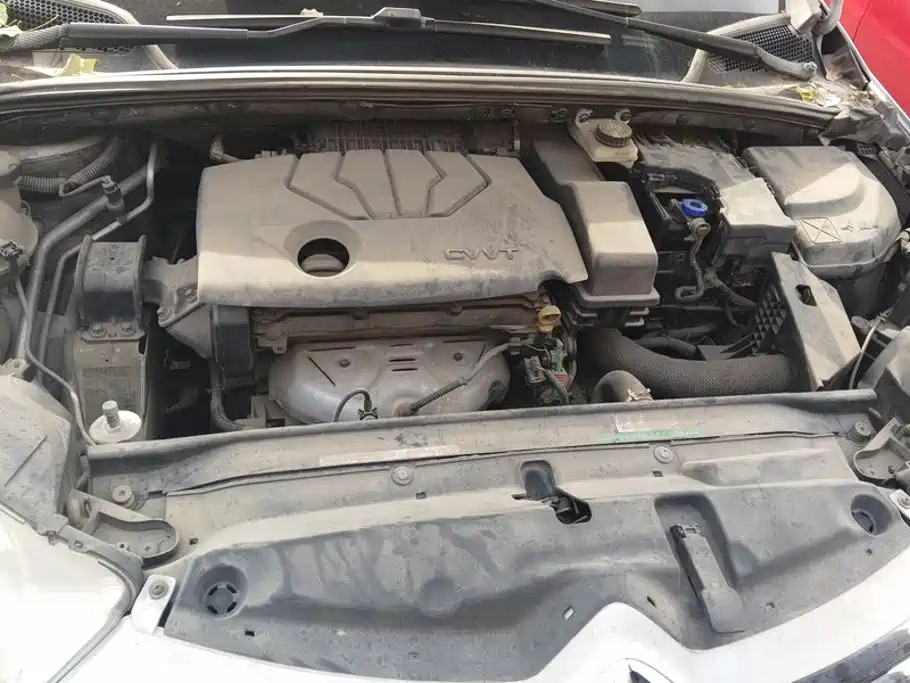 Citroen C4L — миниатюра 10