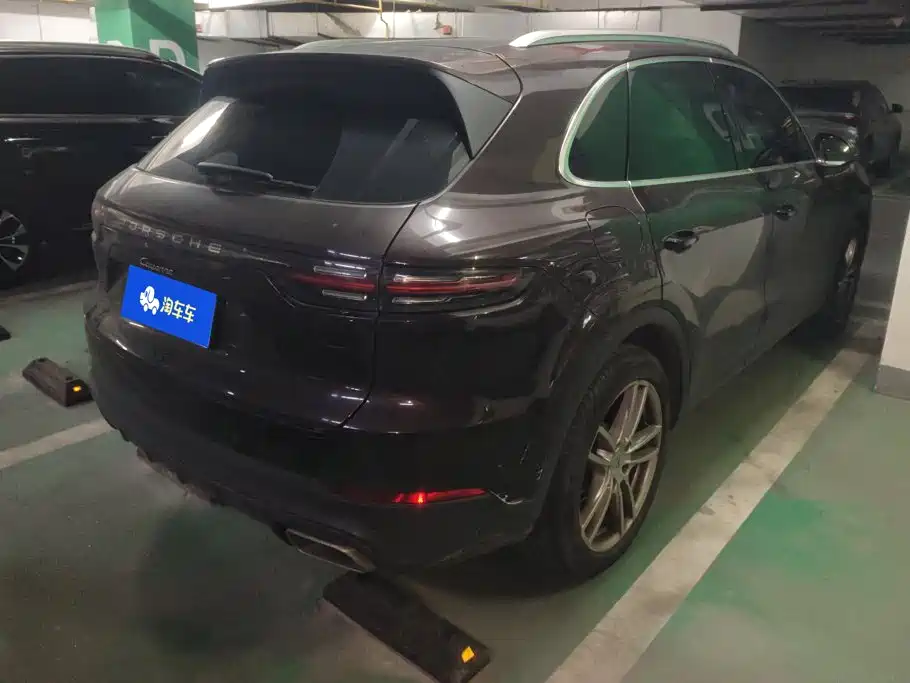 Porsche Cayenne — миниатюра 3