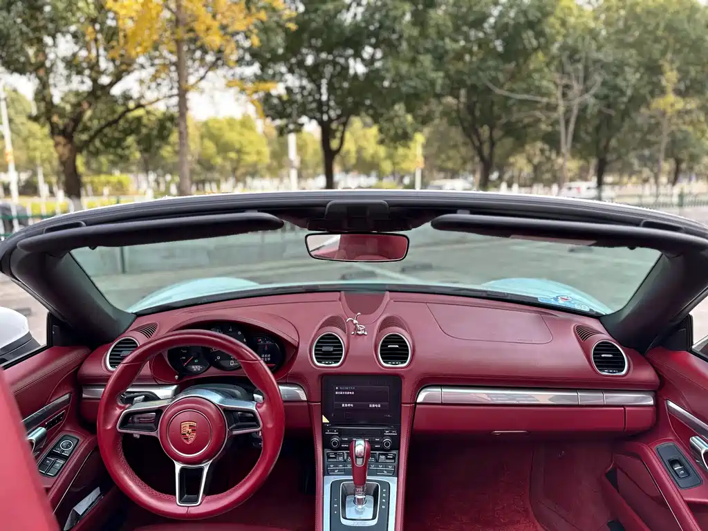Porsche 718 2018 Boxster 2.0T