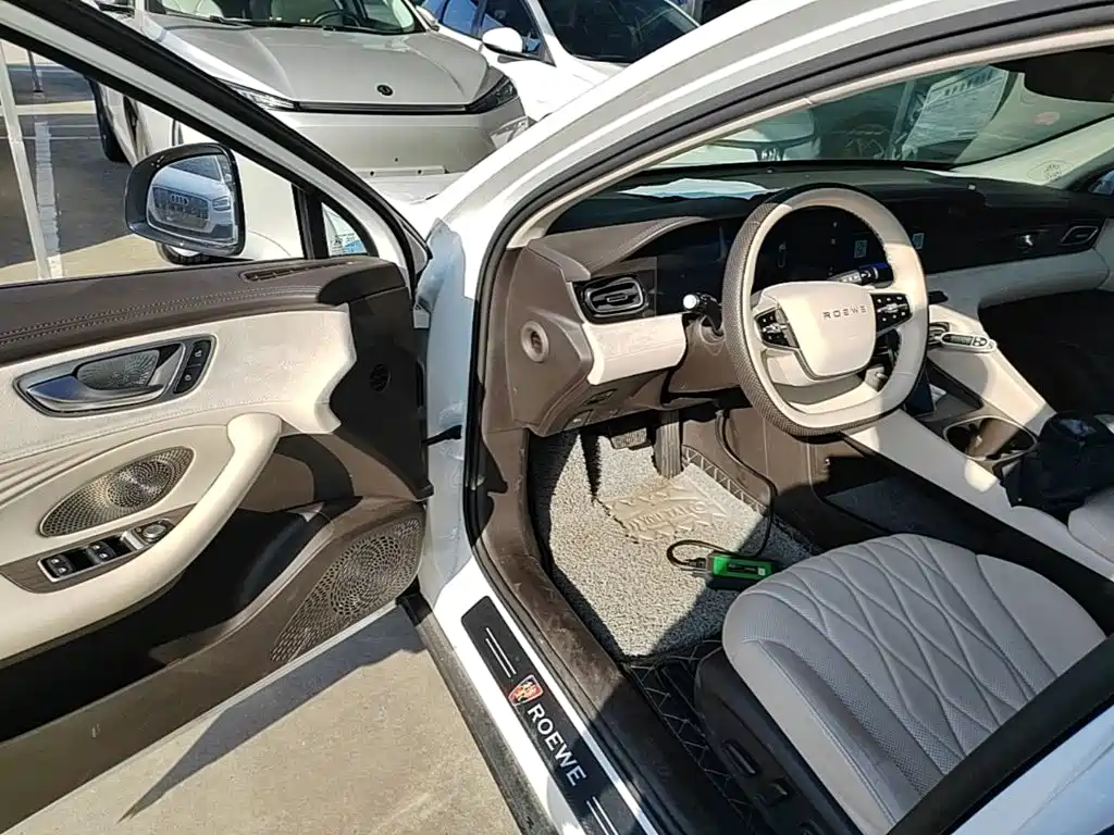 Roewe D7 — миниатюра 16