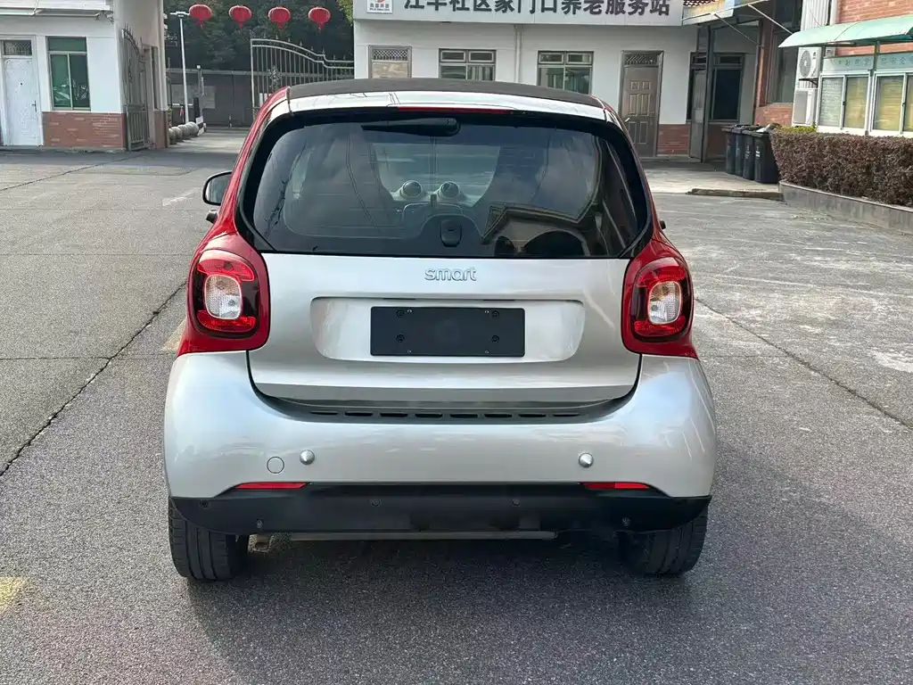 smart Smart Fortwo — миниатюра 6