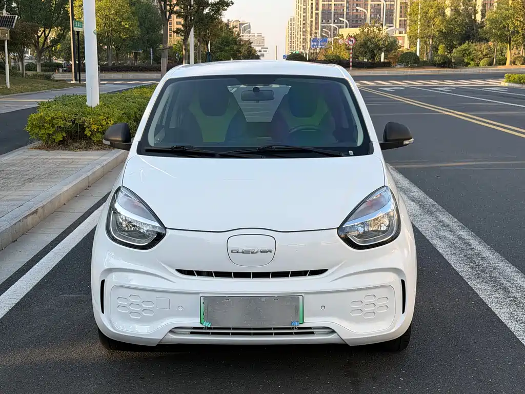 Roewe Clever — миниатюра 2