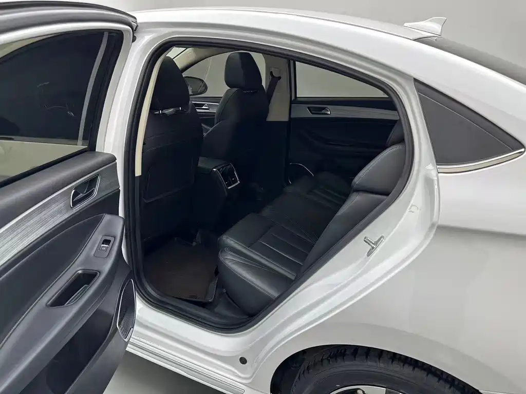Chery Arrizo 5 PLUS — миниатюра 6