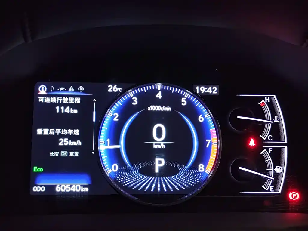 Lexus ES — миниатюра 4