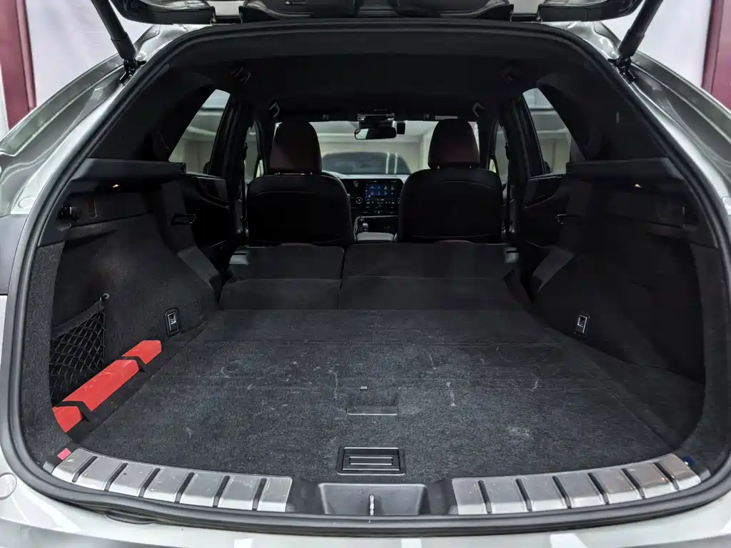 Lexus NX — миниатюра 33