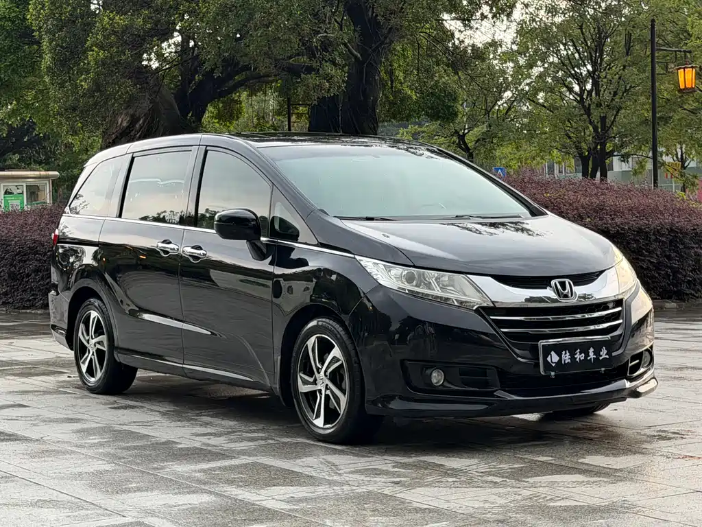 Honda Odyssey 2015 2.4L Luxury
