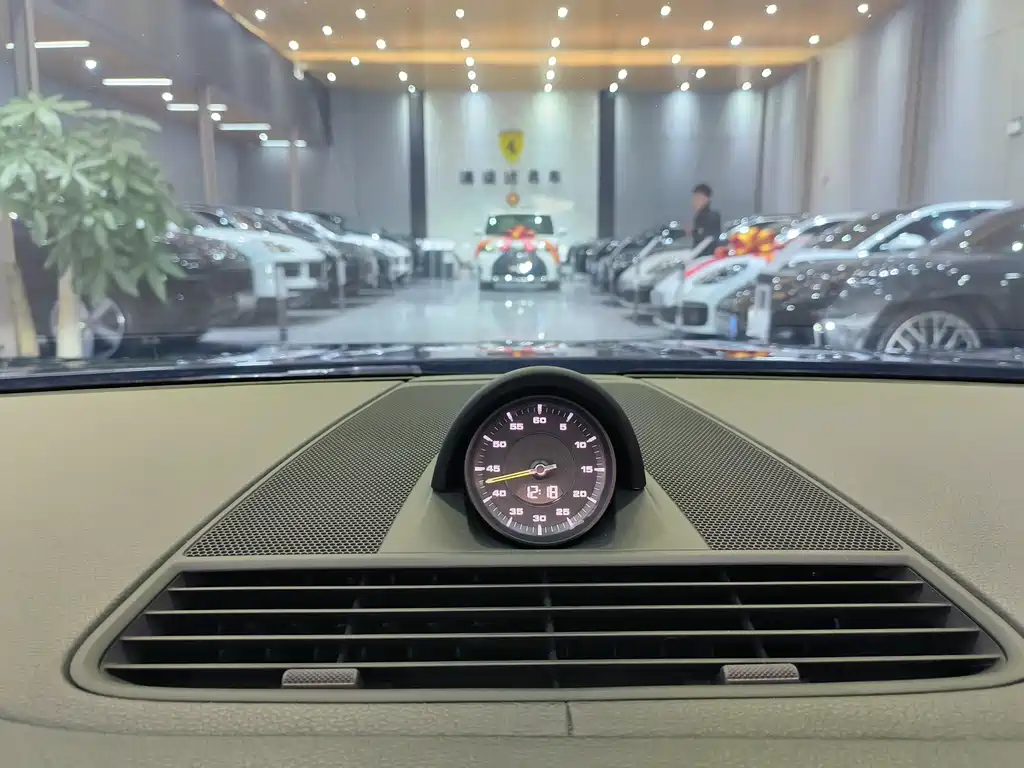 PORSCHE PANAMERA NEW ENERGY