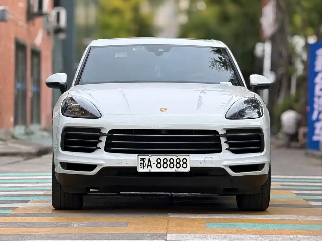 Porsche Cayenne — миниатюра 2