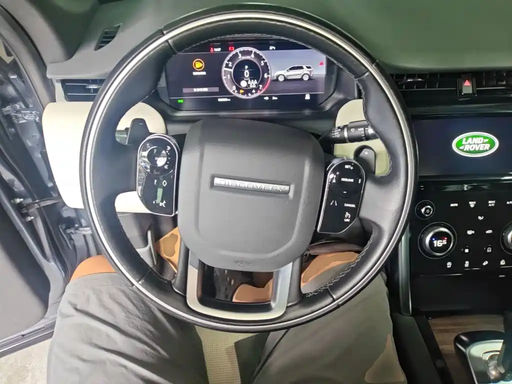 Land Rover Discovery Sport — миниатюра 11