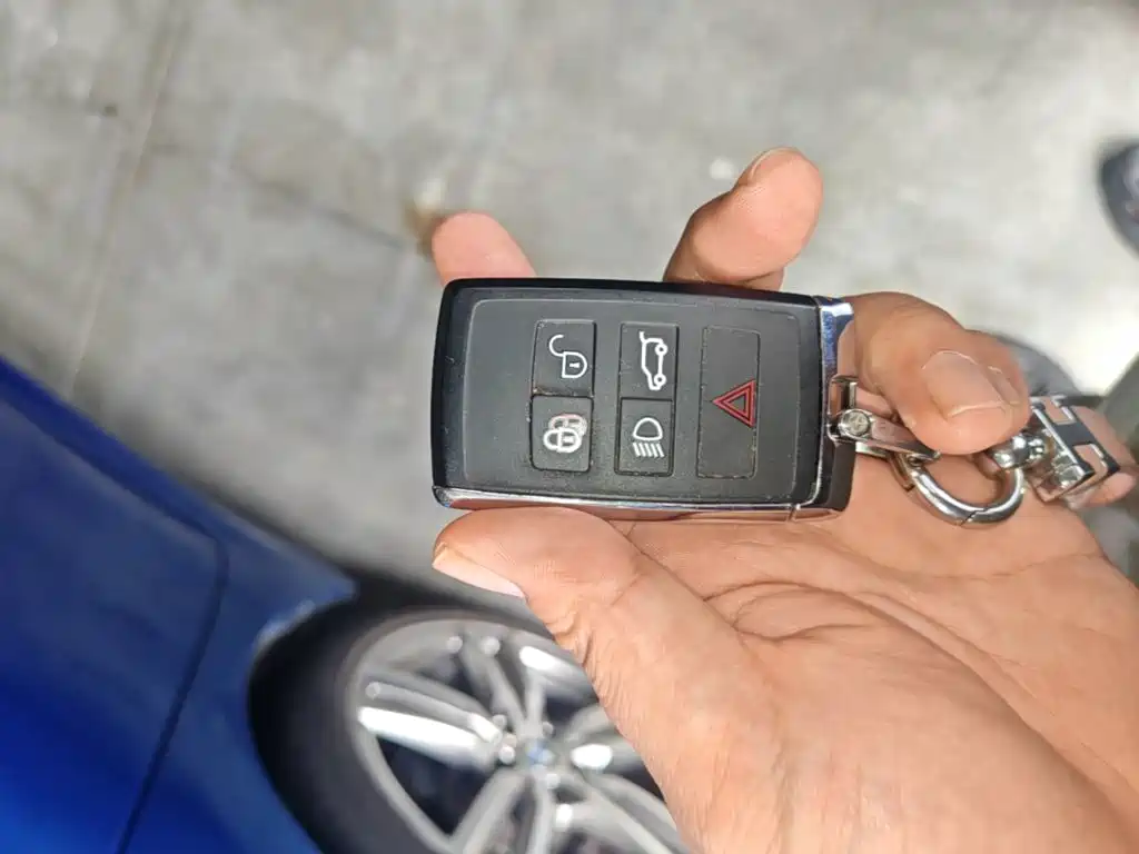 Land Rover Discovery Sport — миниатюра 9