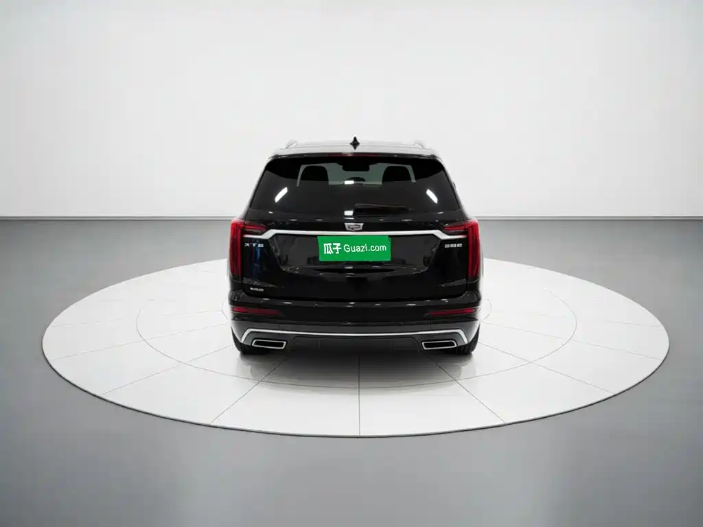 Cadillac XT6 — миниатюра 5