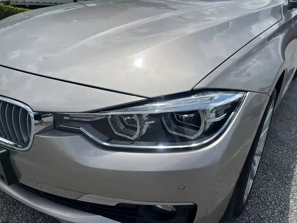 BMW 3 Series — миниатюра 4