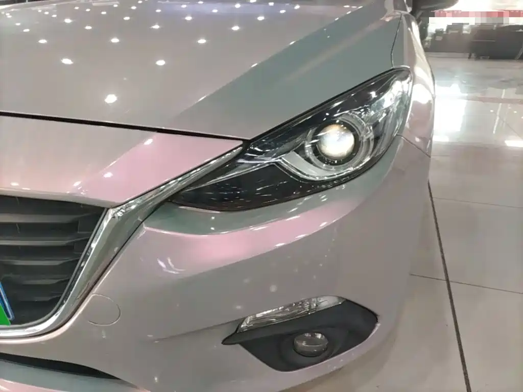 Mazda 3 Axela — миниатюра 18