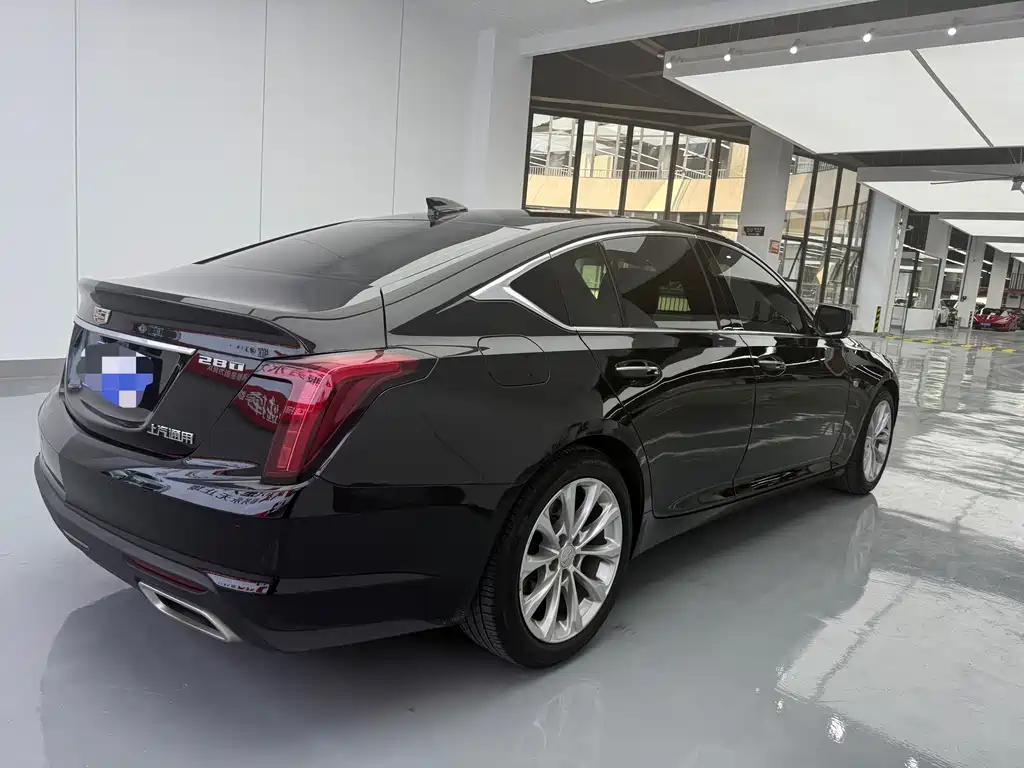 Cadillac CT5 — миниатюра 13