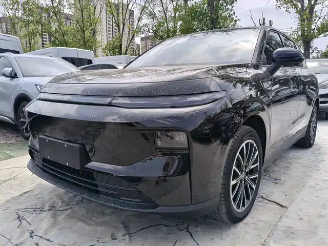 2025 Leapmotor B10